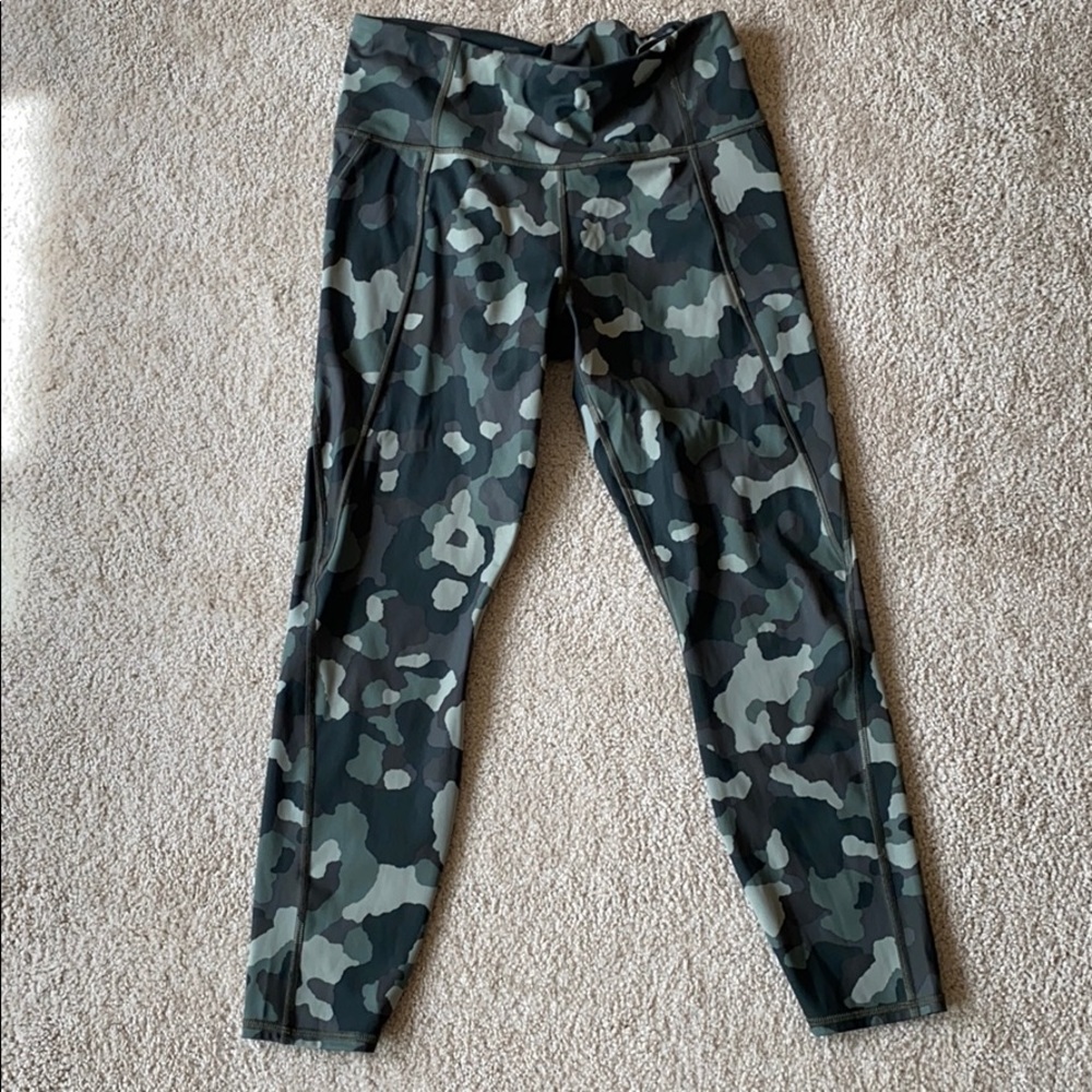 Lighting Camo 7/8 Tight